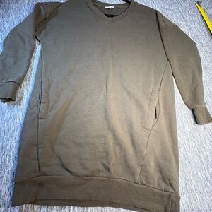 Zenana Outfitters Oversized V-Neck Sweater - Olive